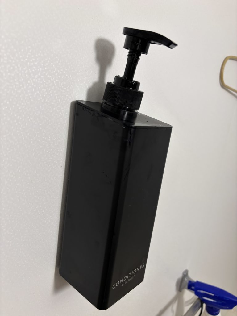 【体験談】マグネットディスペンサーで「出ない」問題に悩んだ私がtowerの商品に乗り換えた理由